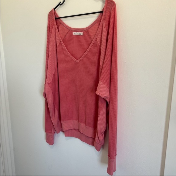 **SOLD** Free People - We the Free - Pink V-Neck Long Sleeve Thermal - M - Picture 3 of 8